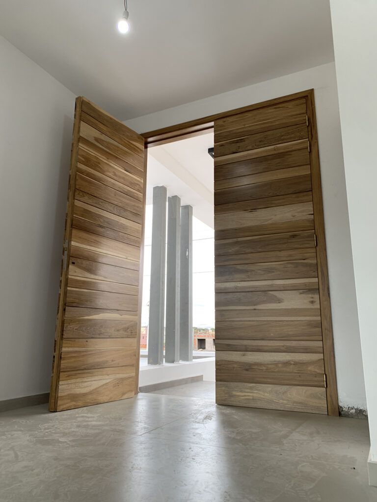 gallery grid image